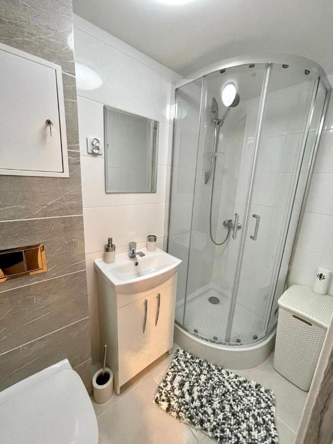B&J Apartament Miedzyzdroje Buitenkant foto